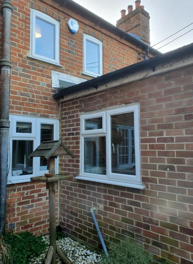 Charming Kintbury Cottage Екстериор снимка